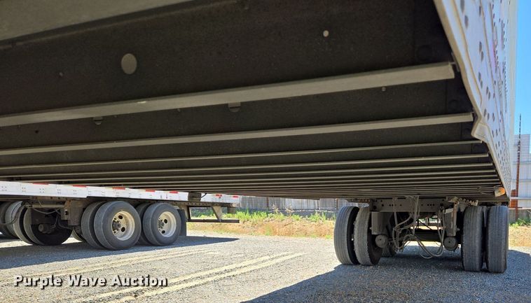 image for item DX1470 2007 Utility Trailer refrigerated van trailer