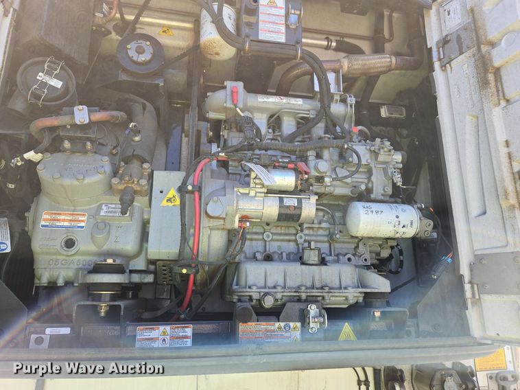 image for item DX1470 2007 Utility Trailer refrigerated van trailer