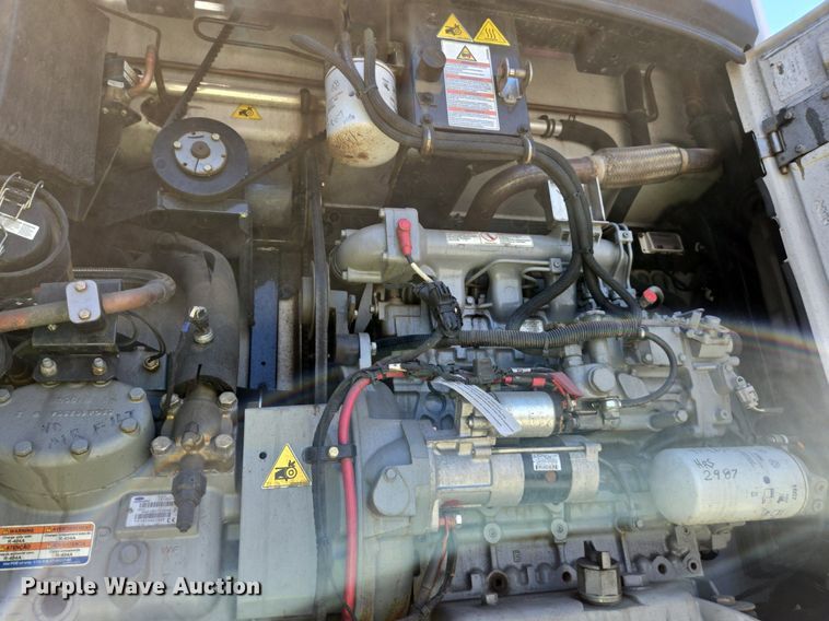 image for item DX1470 2007 Utility Trailer refrigerated van trailer