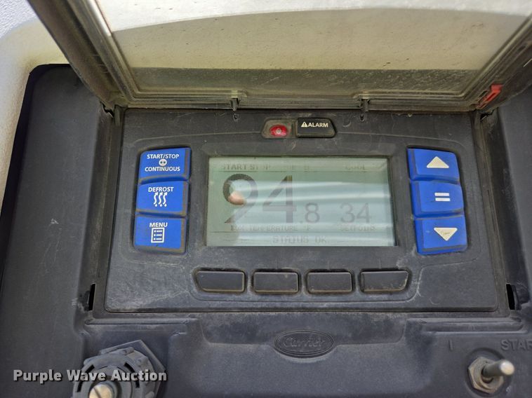 image for item DX1471 2007 Utility Trailer refrigerated van trailer