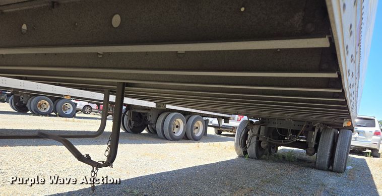 image for item DX1471 2007 Utility Trailer refrigerated van trailer