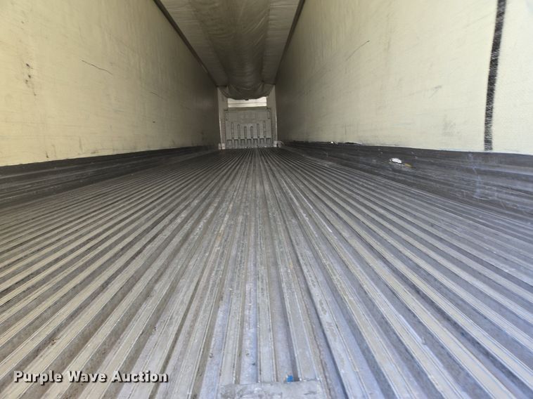 image for item DX1471 2007 Utility Trailer refrigerated van trailer