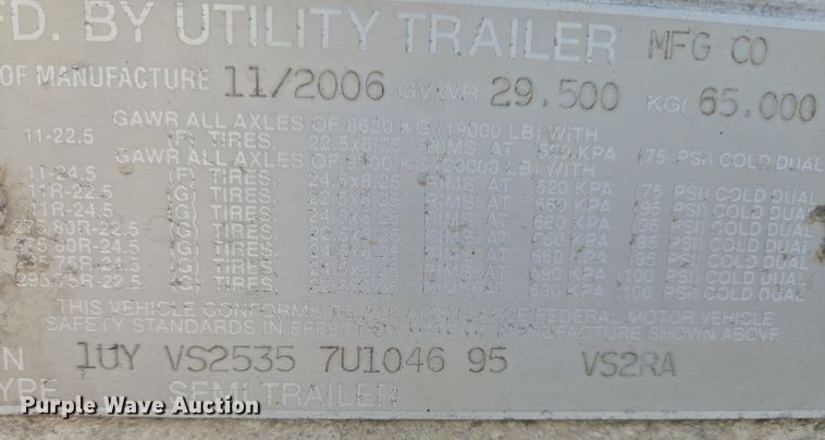 image for item DX1471 2007 Utility Trailer refrigerated van trailer