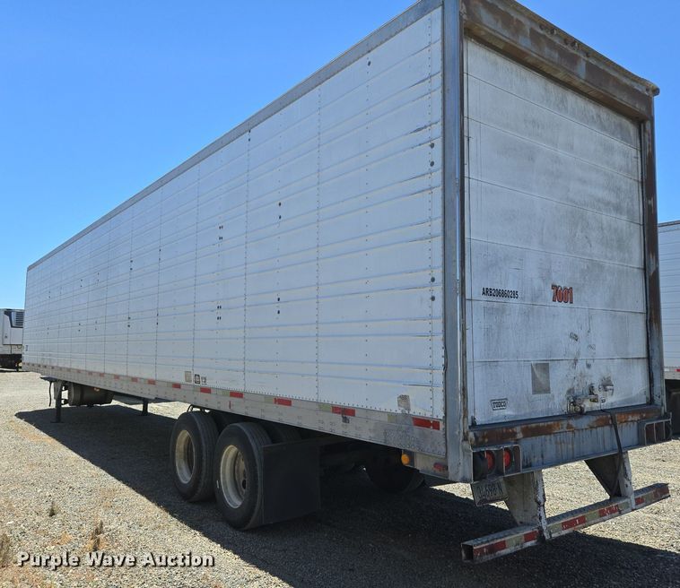image for item DX1472 2007 Utility Trailer refrigerated van trailer