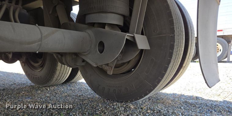 image for item DX1472 2007 Utility Trailer refrigerated van trailer