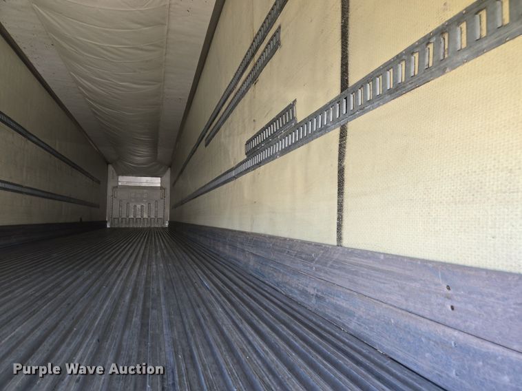 image for item DX1472 2007 Utility Trailer refrigerated van trailer