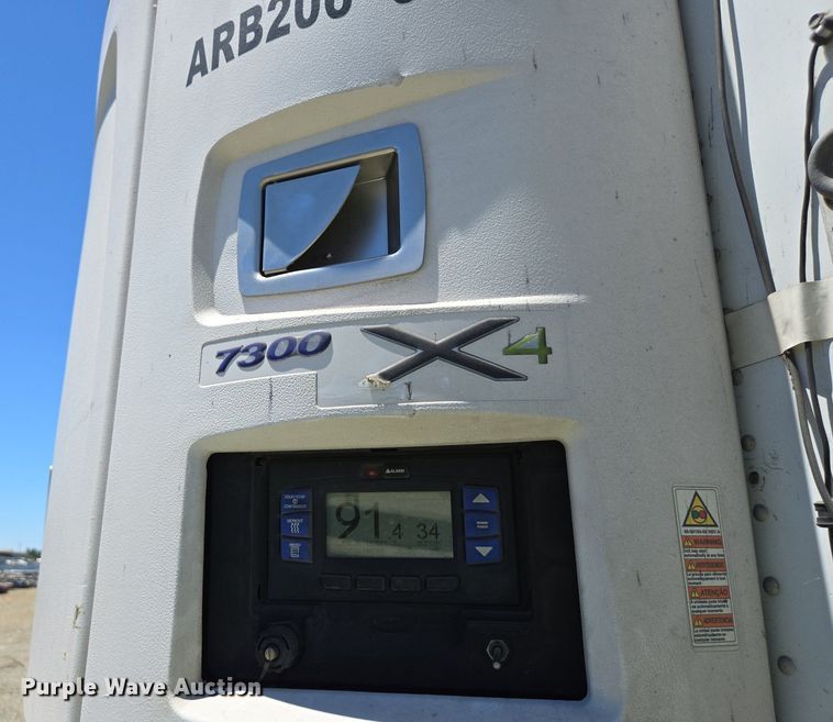 image for item DX1473 2007 Utility Trailer refrigerated van trailer