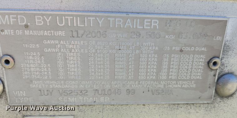 image for item DX1473 2007 Utility Trailer refrigerated van trailer