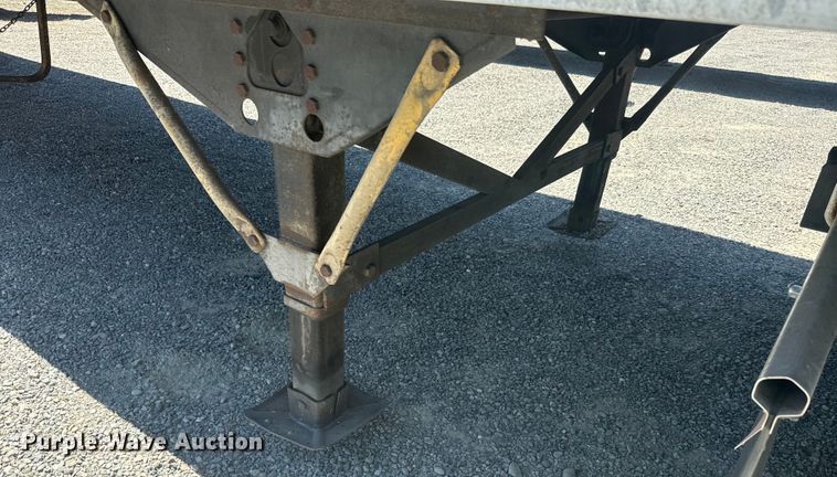 image for item DX1474 2008 Great Dane refrigerated van trailer