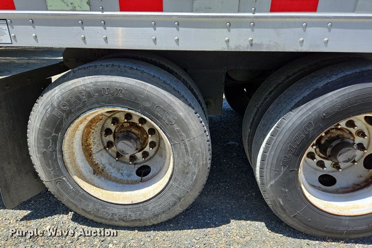 image for item DX1475 2008 Great Dane refrigerated van trailer