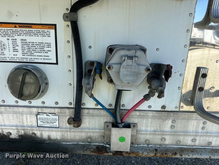 image for item DX1476 2008 Great Dane refrigerated van trailer