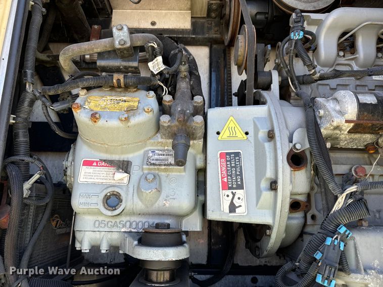 image for item DX1476 2008 Great Dane refrigerated van trailer