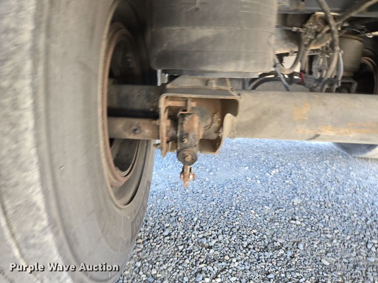 image for item DX1477 2007 Utility Trailer refrigerated van trailer