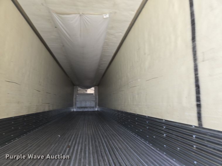 image for item DX1477 2007 Utility Trailer refrigerated van trailer