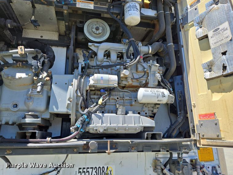 image for item DX1477 2007 Utility Trailer refrigerated van trailer