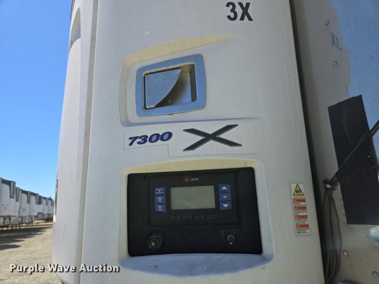 image for item DX1478 2008 Great Dane refrigerated van trailer