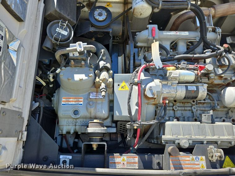 image for item DX1478 2008 Great Dane refrigerated van trailer