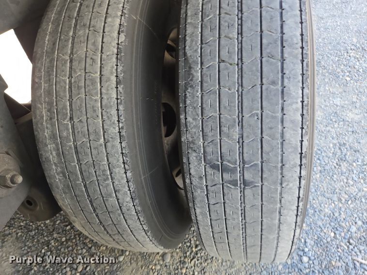 image for item DX1478 2008 Great Dane refrigerated van trailer