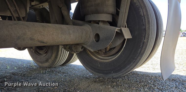 image for item DX1479 2008 Great Dane refrigerated van trailer