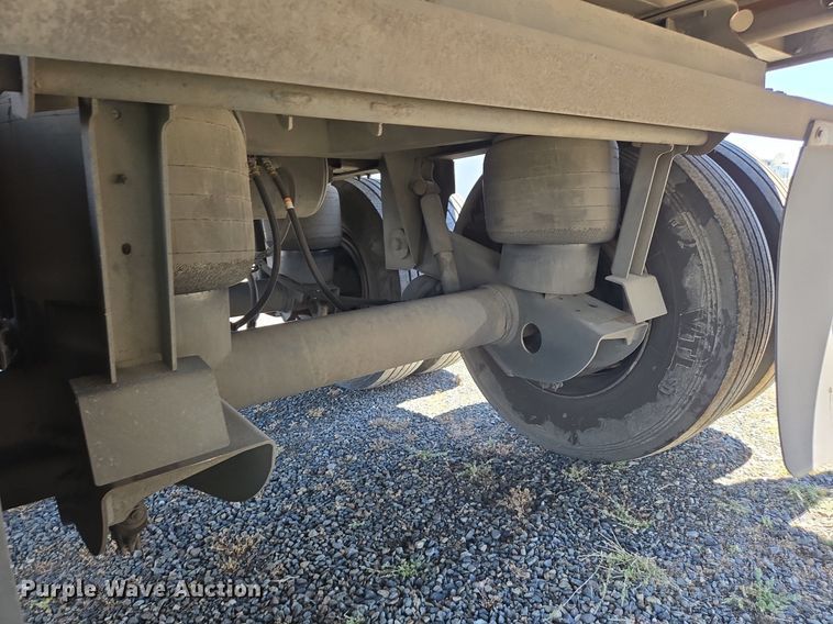 image for item DX1480 2008 Great Dane refrigerated van trailer