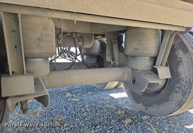 image for item DX1480 2008 Great Dane refrigerated van trailer