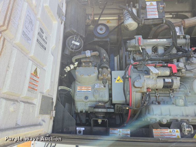 image for item DX1480 2008 Great Dane refrigerated van trailer