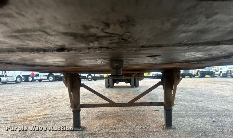 image for item EG0869 2006 Wabash National  dry van trailer