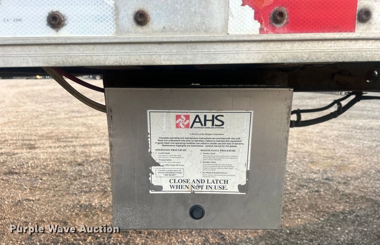 image for item EG0869 2006 Wabash National  dry van trailer