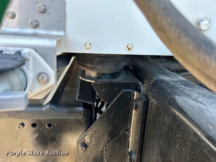 image for item EG1452 2006 Kenworth  T600B semi truck