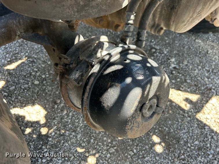 image for item EG1452 2006 Kenworth  T600B semi truck