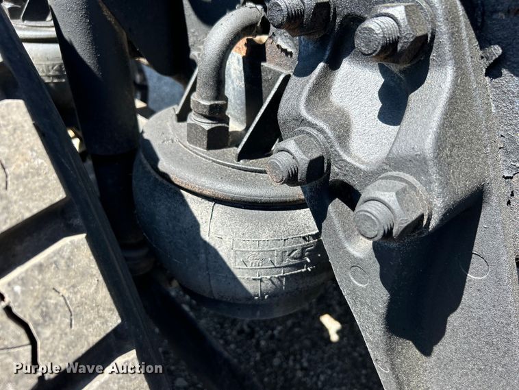 image for item EG1452 2006 Kenworth  T600B semi truck