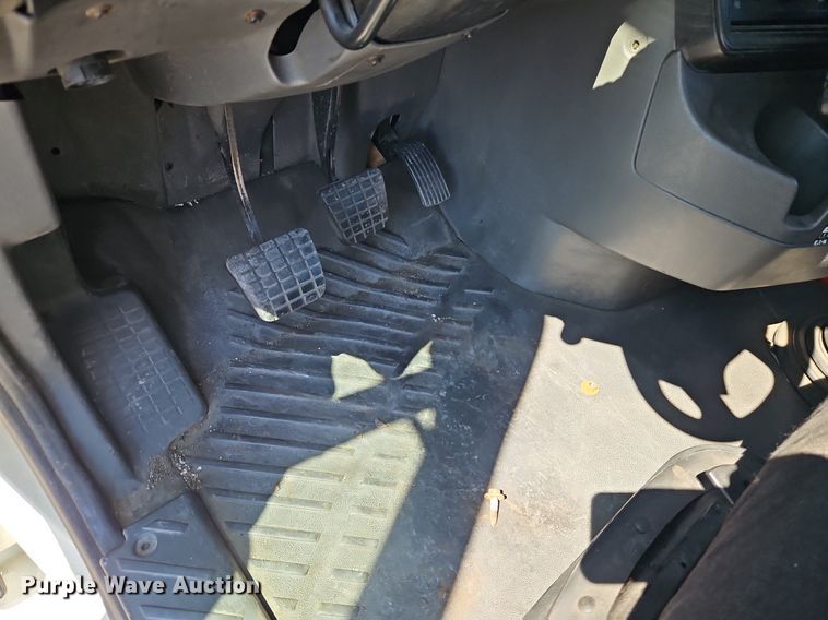 image for item EI3657 2015 International  ProStar Plus 122 semi truck