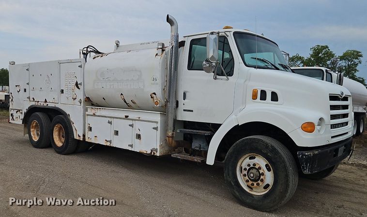 image for item EI3993 2001 Sterling  Acterra  fuel / lube truck