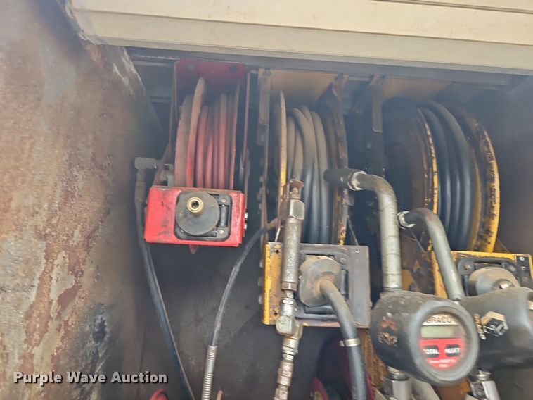 image for item EI3993 2001 Sterling  Acterra  fuel / lube truck