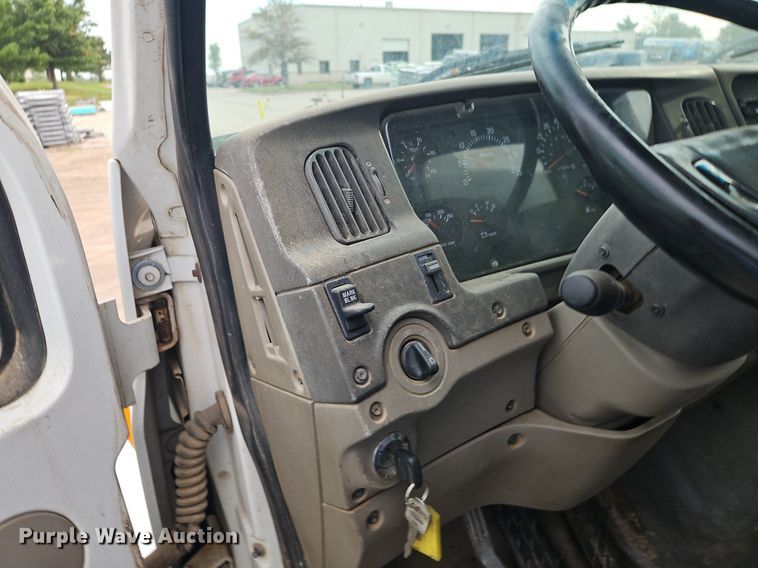 image for item EI3993 2001 Sterling  Acterra  fuel / lube truck