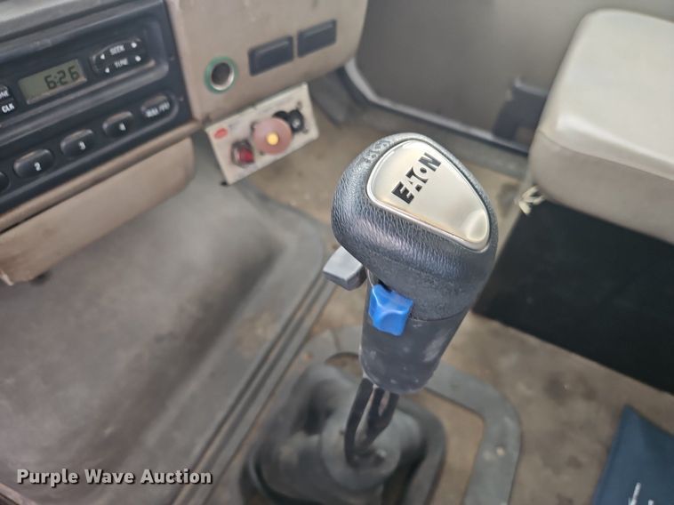 image for item EI3993 2001 Sterling  Acterra  fuel / lube truck