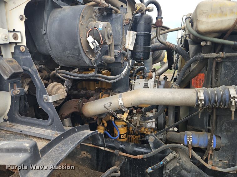 image for item EI3993 2001 Sterling  Acterra  fuel / lube truck