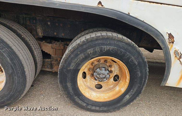 image for item EI3993 2001 Sterling  Acterra  fuel / lube truck