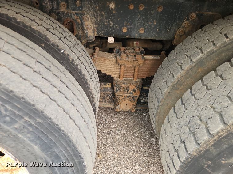 image for item EI3993 2001 Sterling  Acterra  fuel / lube truck