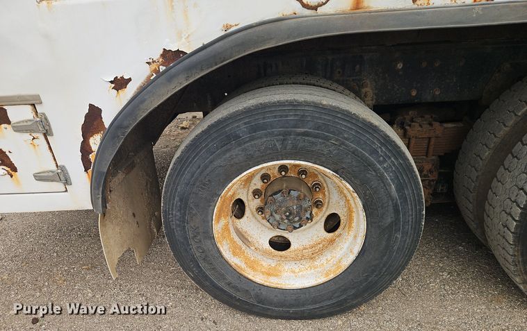 image for item EI3993 2001 Sterling  Acterra  fuel / lube truck