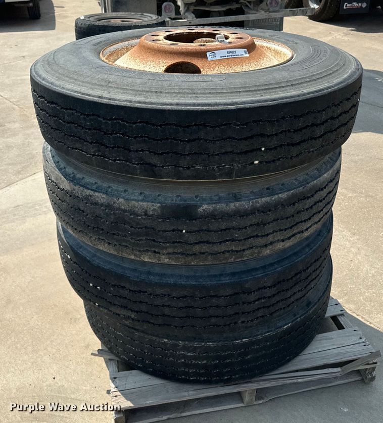 image for item EI4022 (4) Dayton 11R24.5 tires and wheels