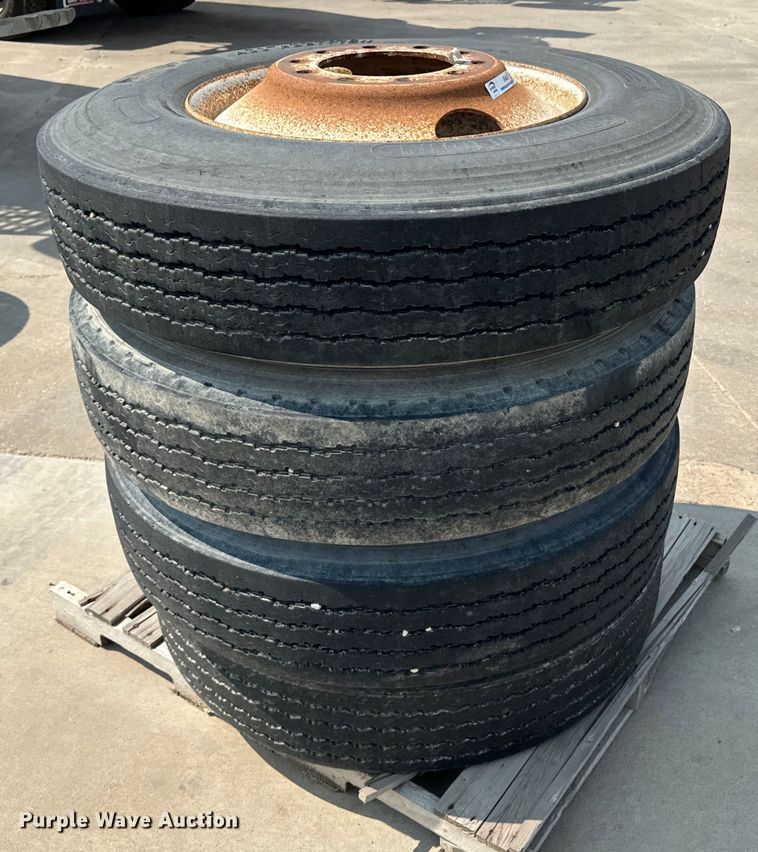 image for item EI4022 (4) Dayton 11R24.5 tires and wheels