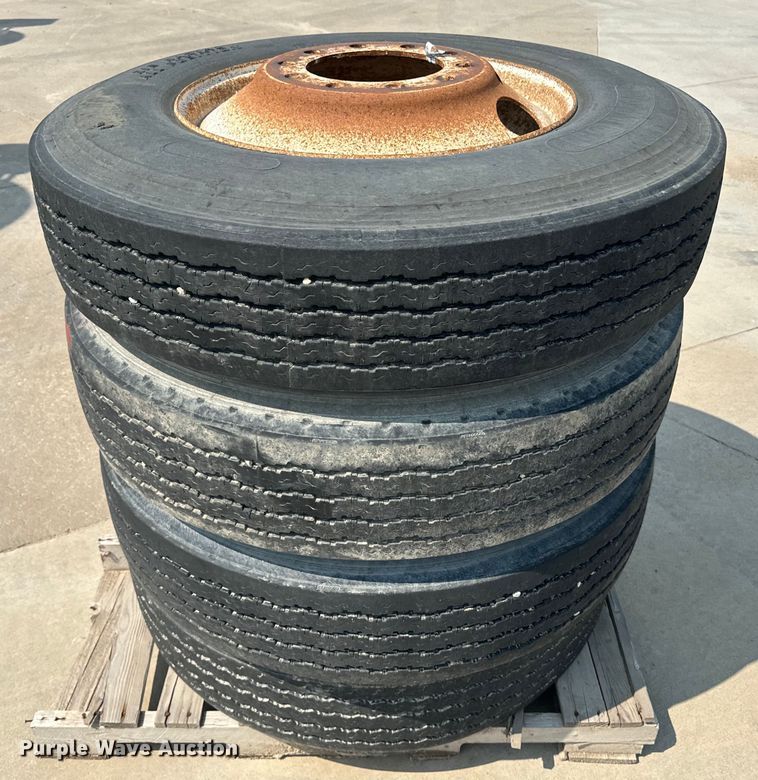 image for item EI4022 (4) Dayton 11R24.5 tires and wheels