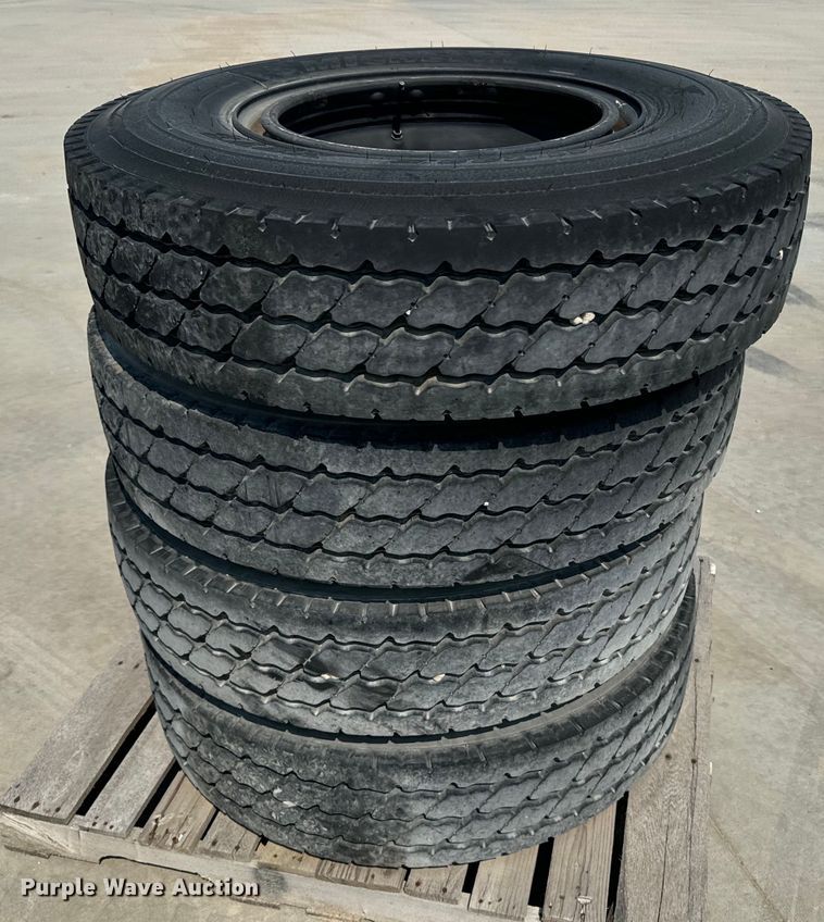 image for item EI4026 (4) Michelin 11R22.5 tires and wheels