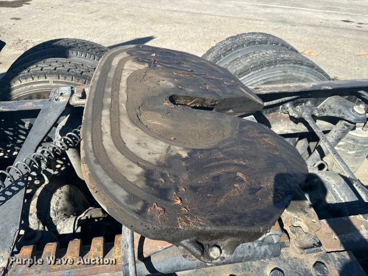 image for item EI4027 2014 Kenworth T680 semi truck