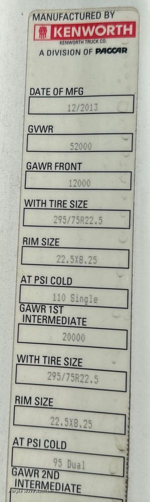 image for item EI4027 2014 Kenworth T680 semi truck