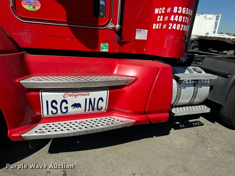 image for item EI4028 2014 Kenworth T660 semi truck