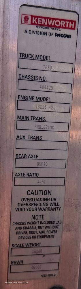 image for item EI4028 2014 Kenworth T660 semi truck