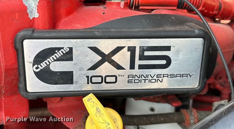 image for item EJ4478 2020 International  LT625 semi truck