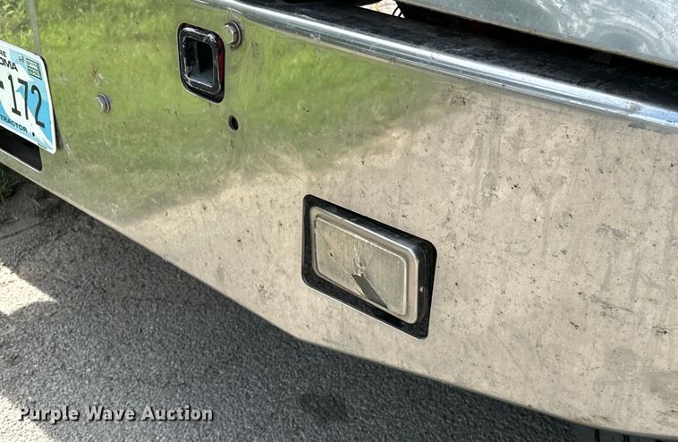 image for item EJ4481 1999 Kenworth  W900 semi truck